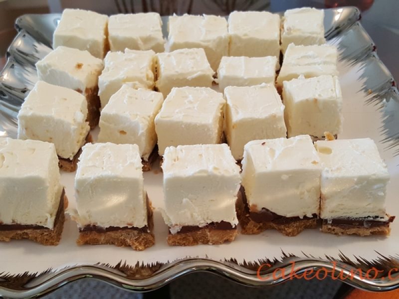Cheesecake Squares